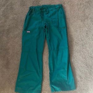 Bundle 3 for $21 Hunter green Cherokee scrub pants